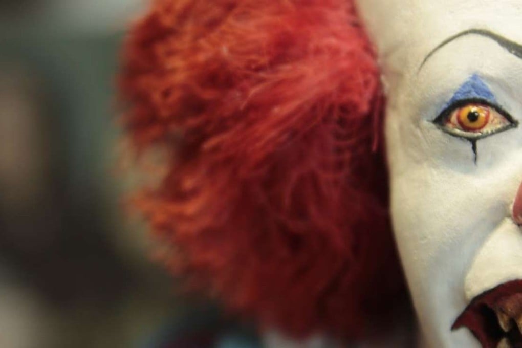 Pennywise The Dancing Clown, otherwise known as Bob Gray, is the title character and main antagonist of Stephen King’s 1986 horror novel It.