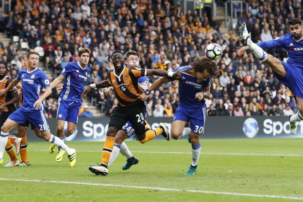 Chelsea’s Diego Costa and David Luiz in action during their 2-0 win over Hull City. Photo: Reuters