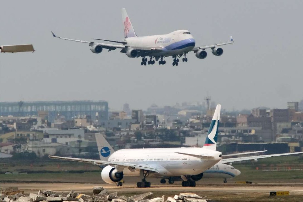 A China Airline prepares to land at Taoyuan International Airport, in Taiwan. Photo: AFP