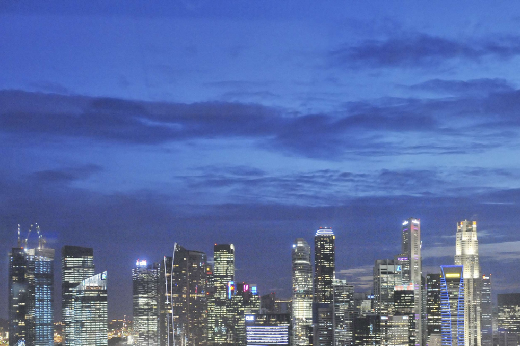 According to JP Morgan analyst Brandon Lee, a 15-25 per cent drop in prime and luxury residential prices since 2011 means Singapore’s properties now represent a good deal for ultra-high-net-worth investors who were comparing city capitals. Photo: AFP