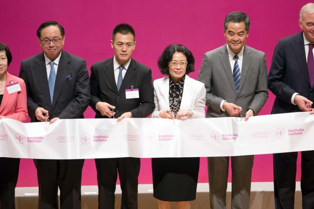 Tycoon Lau Ming-wai (third from left), Chief Executive Leung Chun-ying (second from right) and Lars Leijonborg (right) from the Karolinska Institute at the inauguration ceremony of the Ming Wai Lau Centre for Reparative Medicine. Photo: Paul Yeung