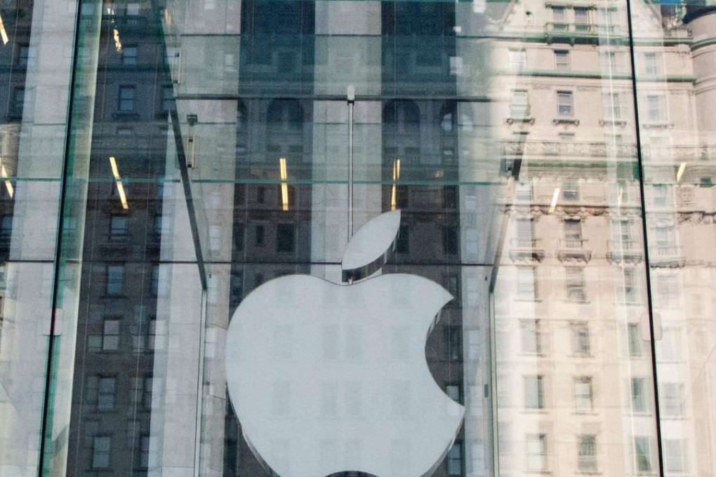 The logo of Apple at its 5th Avenue store in New York City. Photo: AFP