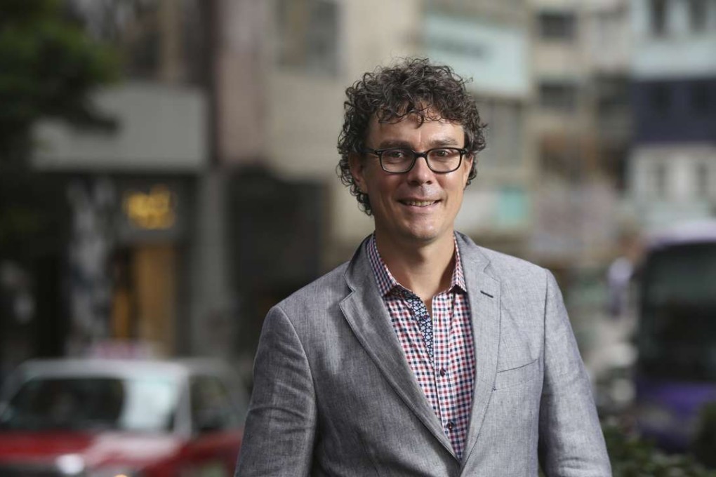 Scott Jurek, an ultrarunning legend and a vegan, will be racing the Barclays Moontrekker 43km overnight trail race on Oct 14.