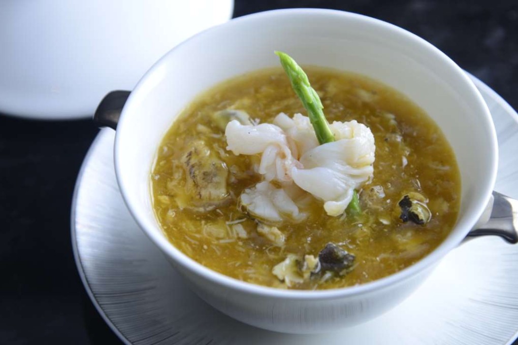 InterContinental Hong Kong’s hairy crabmeat roe and bird’s nest soup with lobster and vegetables.