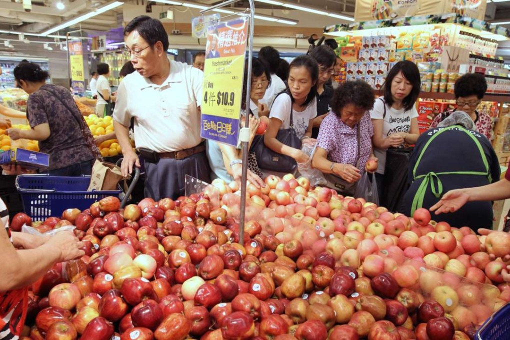 A lot of perfectly good produce never makes it to the supermarket as it fails to meet the high cosmetic standards of retailers. Photo: Dickson Lee