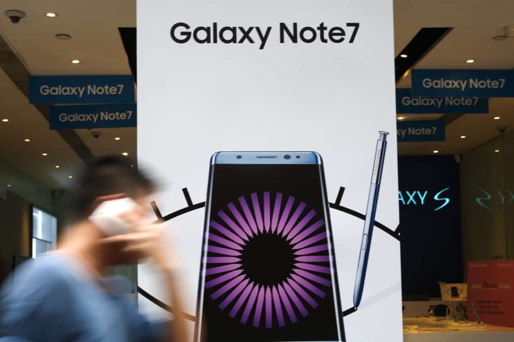 A mobile store in Hong Kong selling Samsung Galaxy Note 7. Photo: Sam Tsang