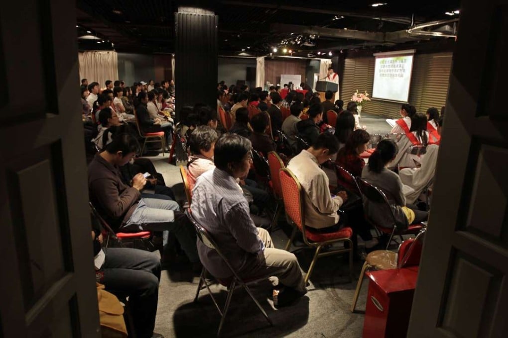 Christians attend Sunday service at Shouwang Church, a house church in Beijing's Haidian district, in 2010. Photo: Reuters