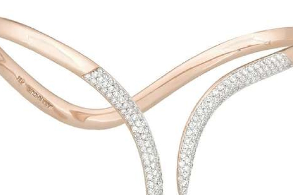 Call it hand cuff, palm cuff or palm bracelet, the piece the Hollywood actress wore in 2013 can still be found, if you know what to look for