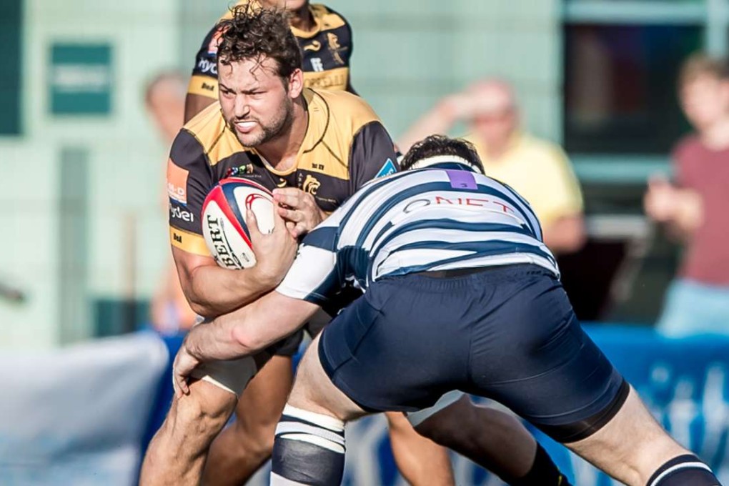 Tigers recruit Josh Hrstich unleashes one of his trademark runs against HKFC in round four of the HKRU Premiership. Photos: HKRU