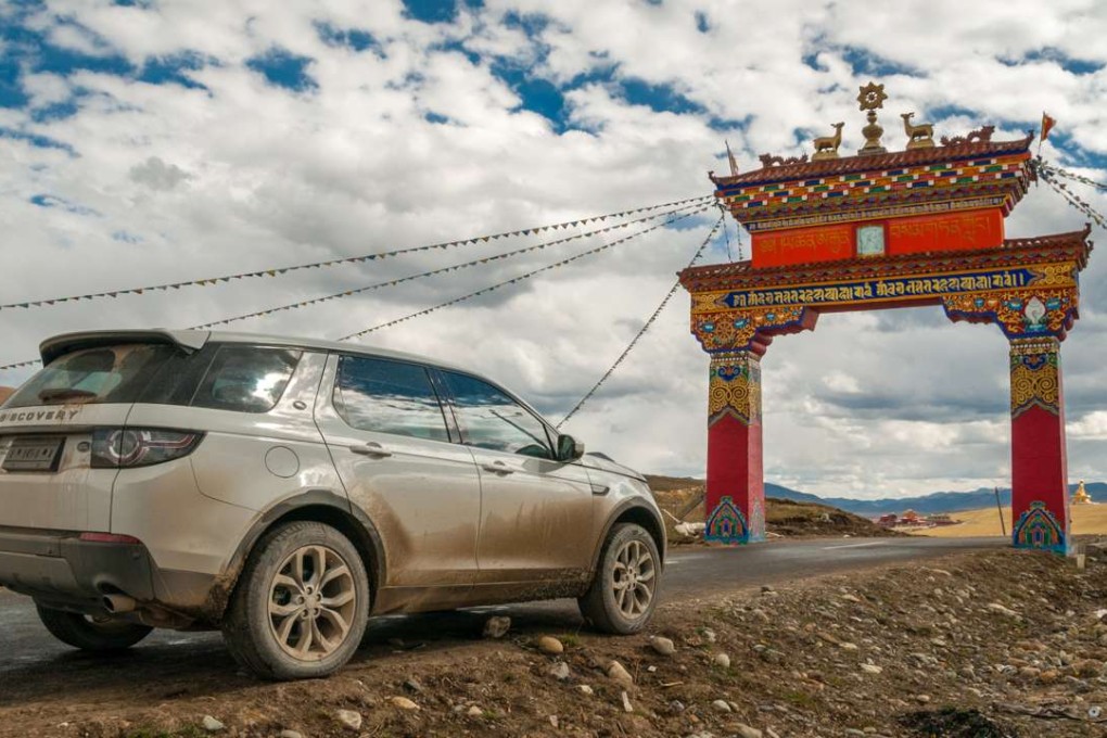 Driving the Land Rover Discovery Sport in Sichuan, the car has good road holding, though the drivetrain can be problematic. Photos: Mark Andrews