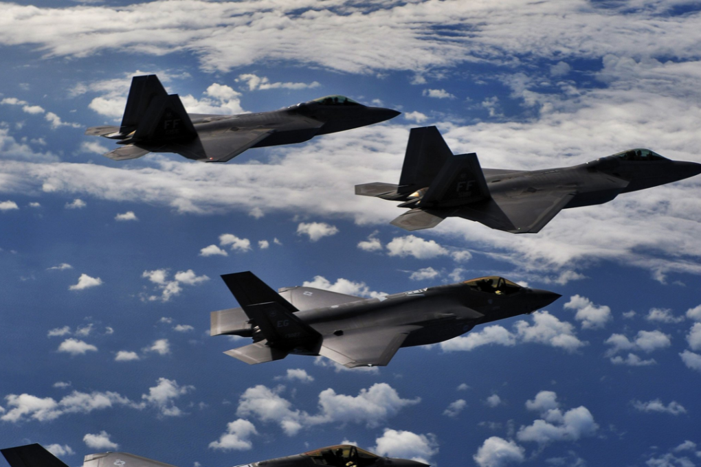 A real, operational formation of F-22s and F-35s. Photo: USAF