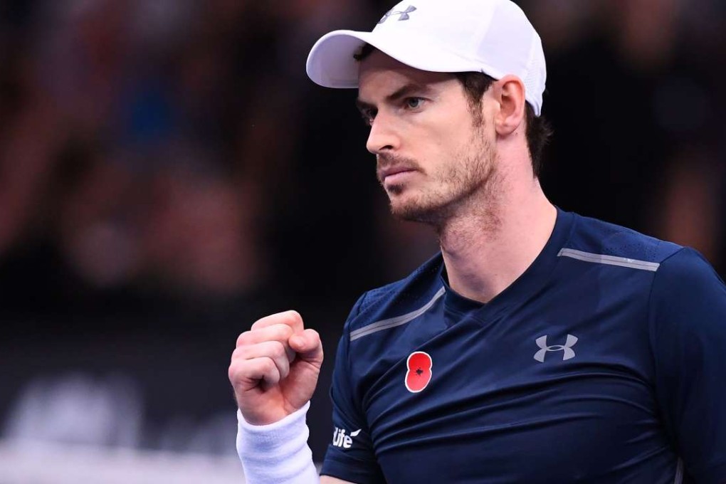 Britain's Andy Murray celebrates after winning his quarter-final tennis match against Czech Republic's Tomas Berdych at the ATP World Tour Masters 1000 indoor tournament in Paris on November 4, 2016. / AFP PHOTO / FRANCK FIFE