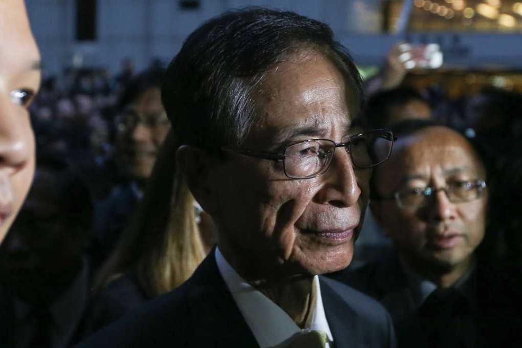 Dennis Kwok Wing-hang and Martin Lee Chu-ming attend lawyers silent march against the NPC interpretation starts outside the High Court to CFA. 08NOV16 SCMP / Sam Tsang