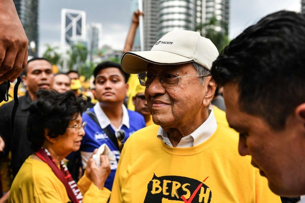 Former Malaysian Prime Minister Mahathir Mohammed attends the mass rally organised by Bersih calling for the resignation of Malaysia's Prime Minister Najib Razak in Kuala Lumpur. Photo: AFP