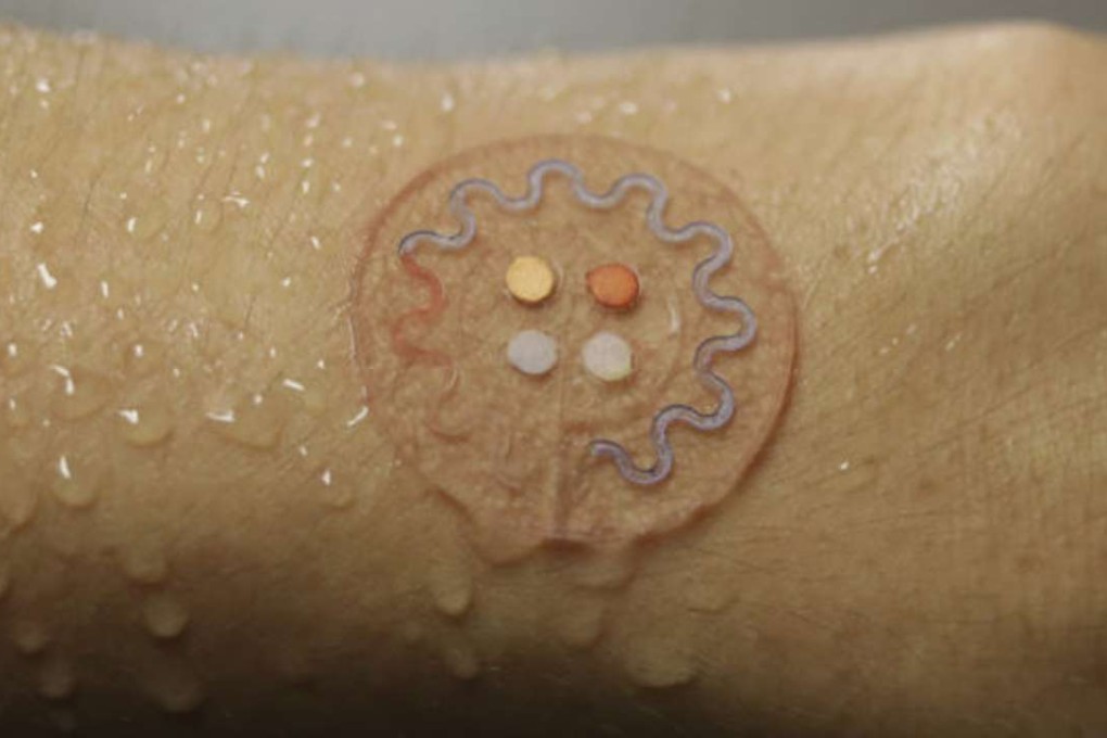 Researchers are creating a skin patch that can test droplets of sweat to track health while people exercise.