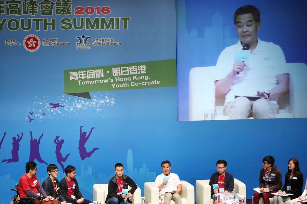During the one-hour forum, more than a dozen youngsters were given the chance to ask Leung questions. Photo: Edmond So