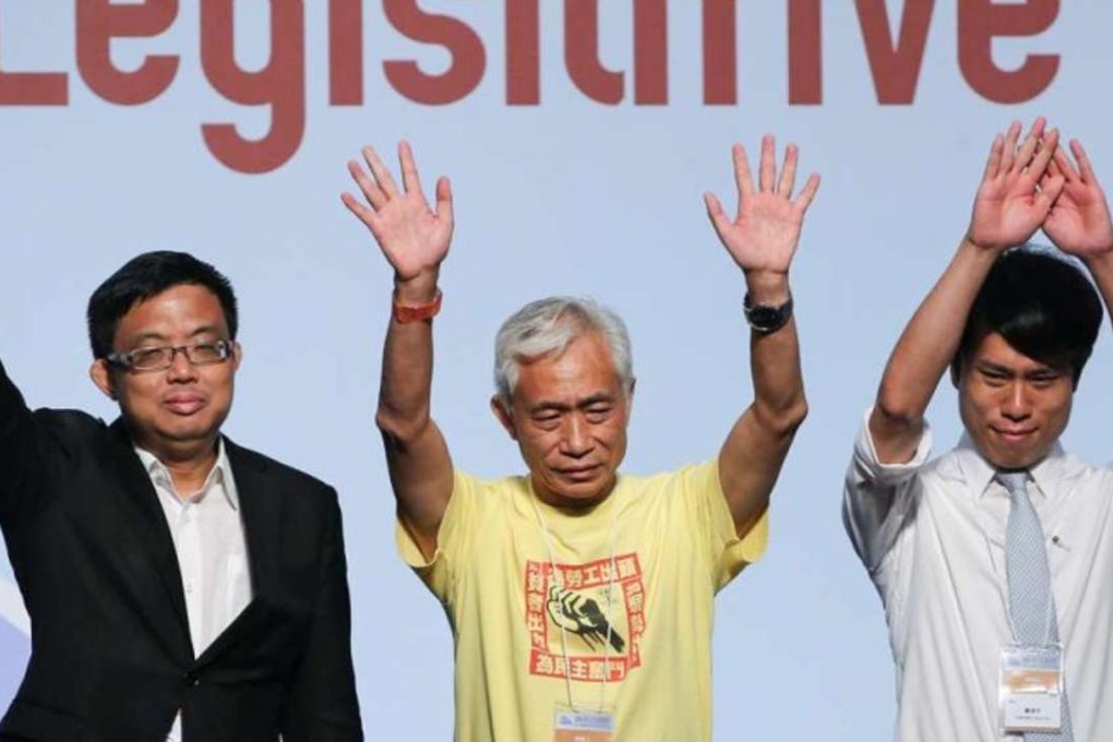 James To (left) and Leung Yiu-chung (centre) have been unable to renew their home-return permits for decades. Photo: Sam Tsang