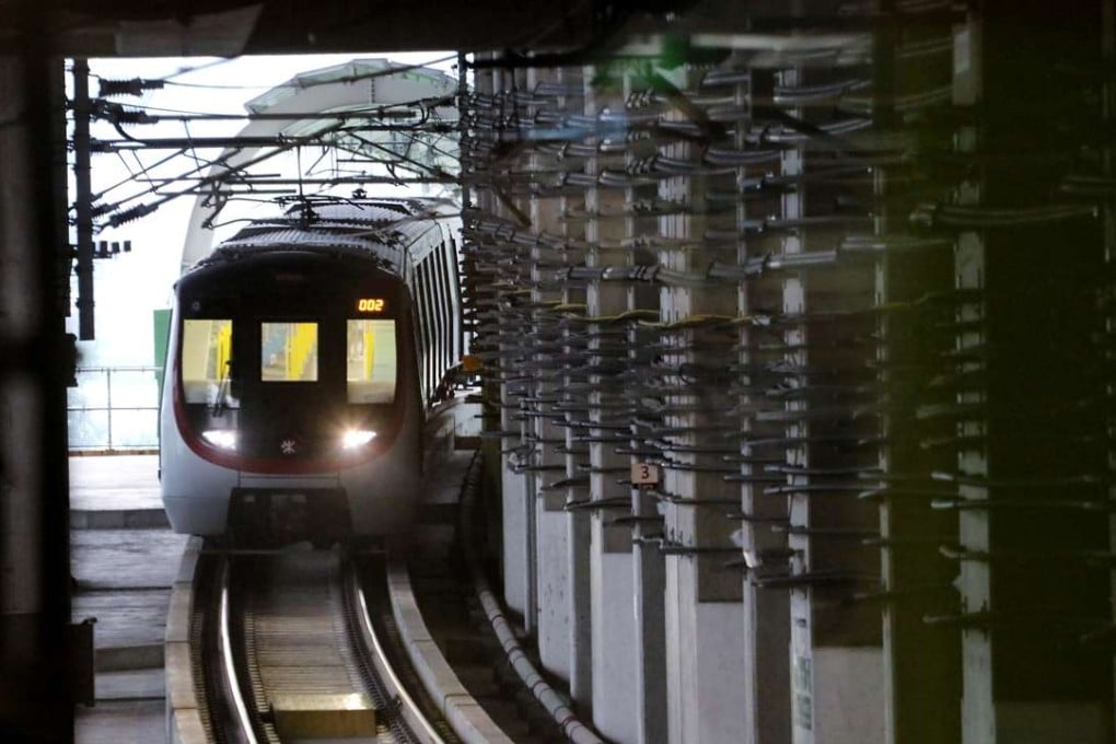 Train approaches Wong Chuk Hang station during media preview. Photo: Felix Wong