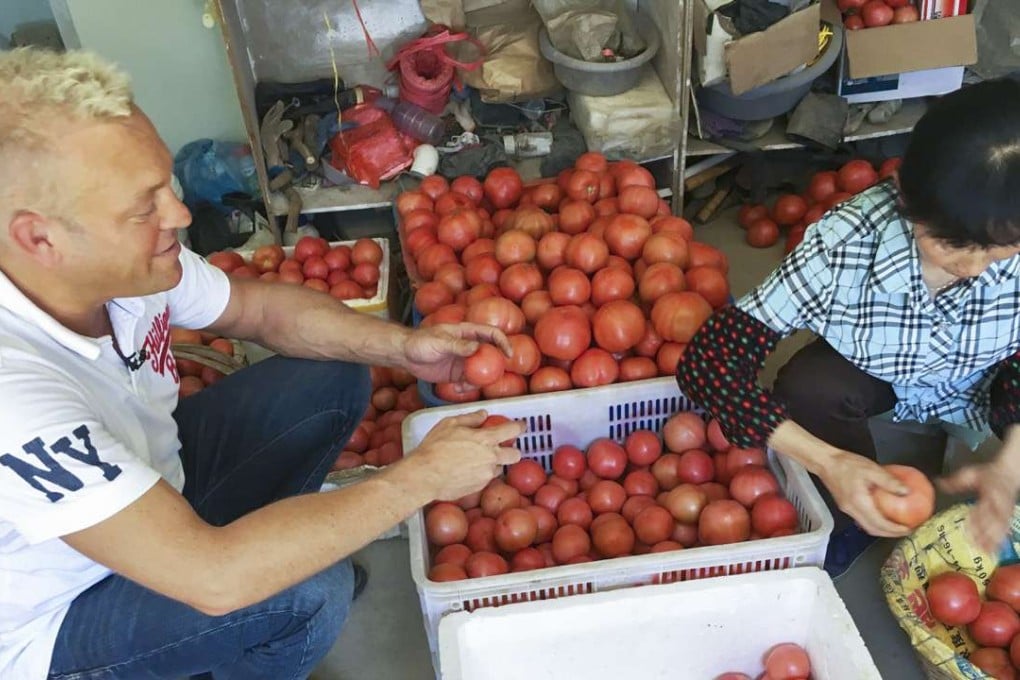 Richard Craggs visits an organic tomato farm in Hubei province.
