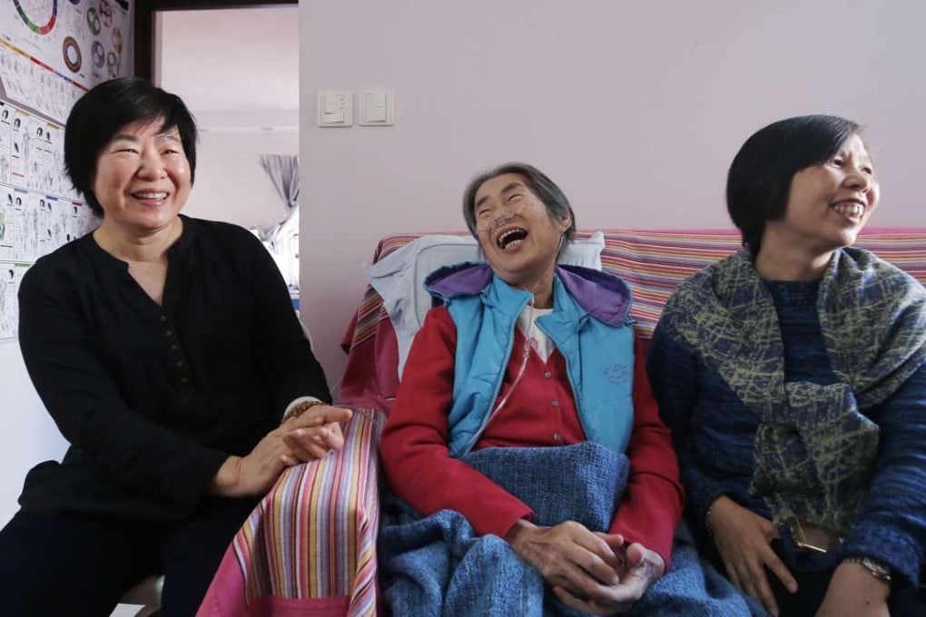 Daughter Flora (left), her mother Yiu Popo and case manager Nora Lam from the Society for the Promotion of Hospice Care. Photo: Paul Yeung