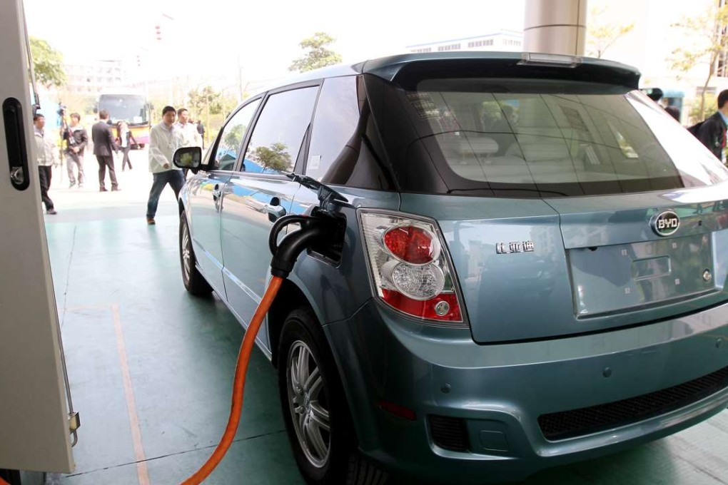 Salivating over the rosy prospect of the country’s fast-growing environmentally friendly vehicle market, Tianneng Power says its 1.6 billion yuan facility to build lead-acid batteries for electric cars will become operational in January, 2017. Photo: May Tse