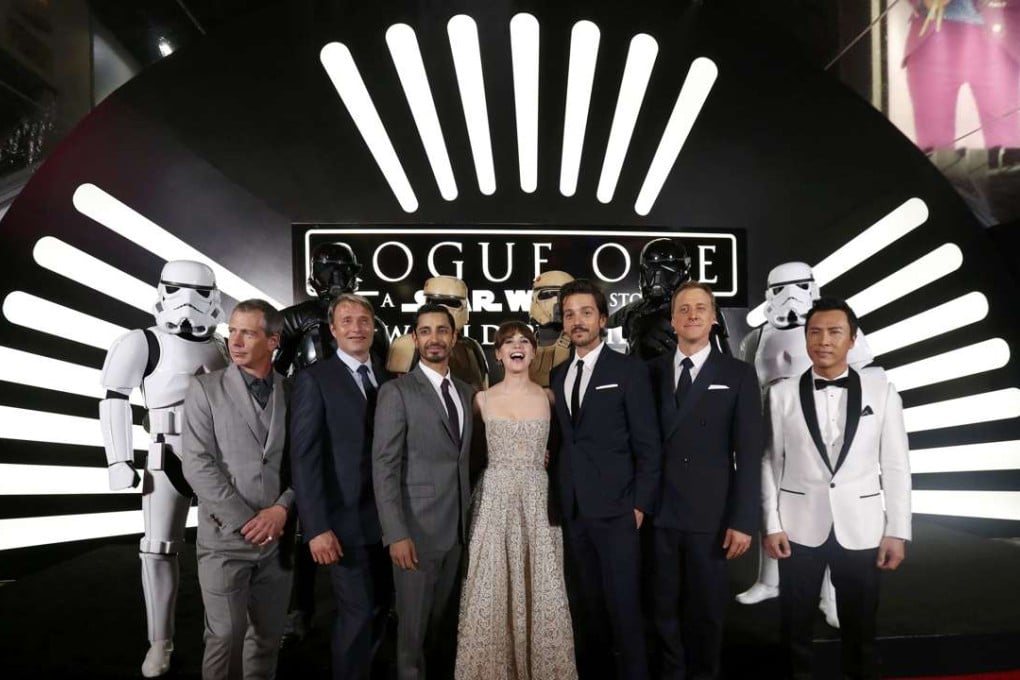 The cast pose on the red carpet as they arrive at the world premiere of Rogue One: A Star Wars Story in Hollywood. Photo: Reuters