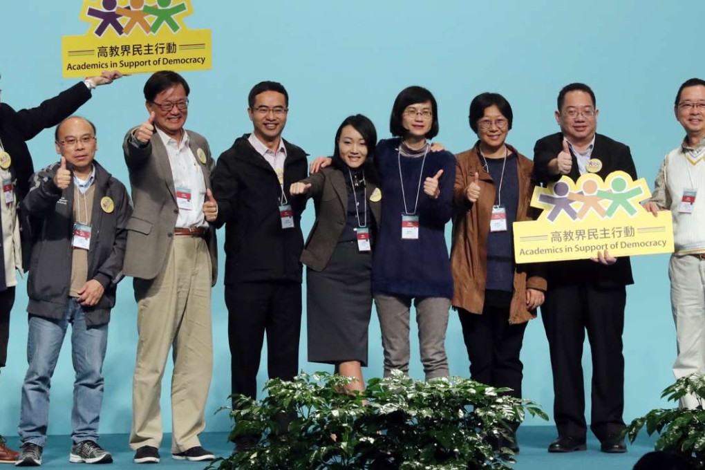 Higher education Candidate Vera Yuen Wing-han (centre) of Academics in Support of Democracy at the Ballots for the 2016 Election Committee Subsector Ordinary Elections at the AsiaWorld-Expo in Lantau. Photo: Edward Wong