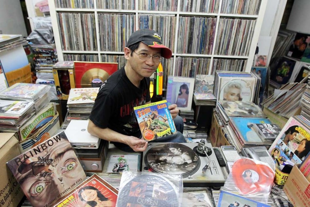 Paul Au in his record shop in Shum Shui Po. Photo: K.Y. Cheng