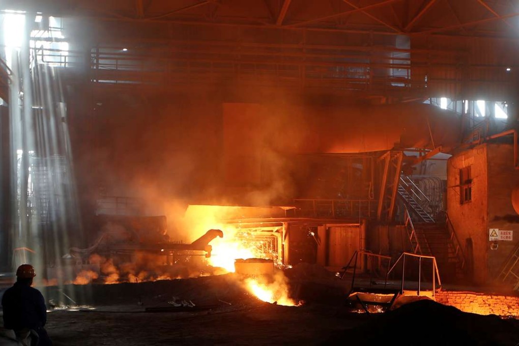 The government seeks to cut steel production capacity 45 million tonnes this year. Photo: Reuters