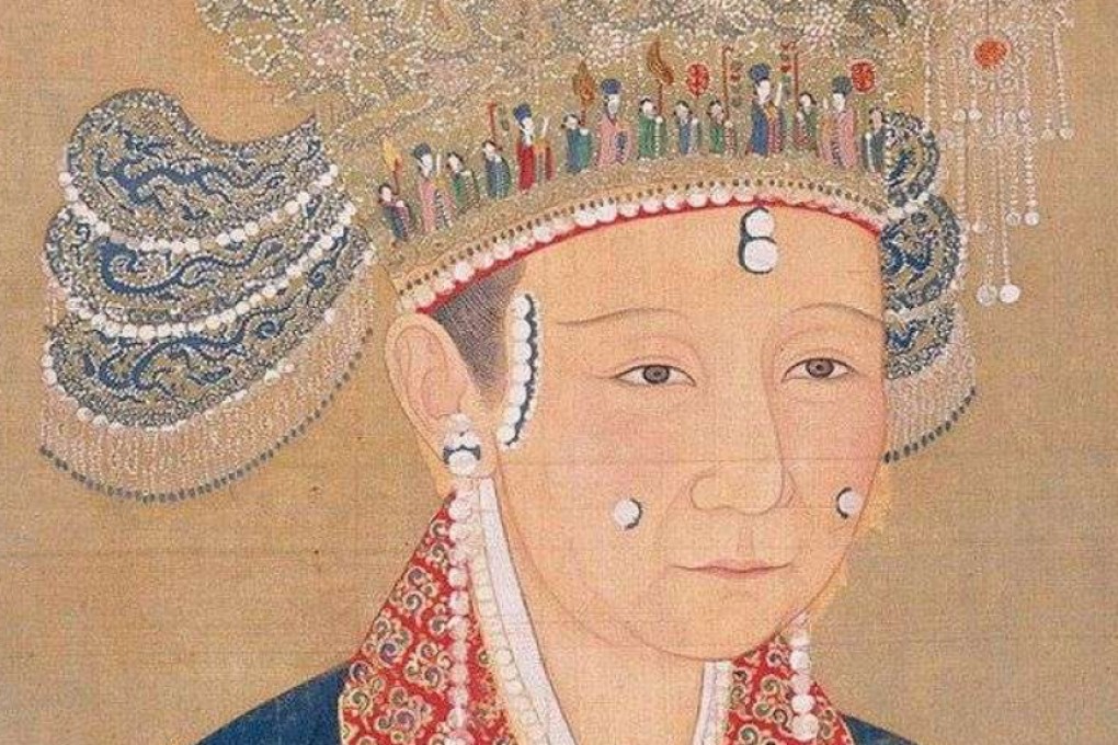 Zhao Feiyan was said to be so slender and light that she was able to dance on the palm of a lifted hand