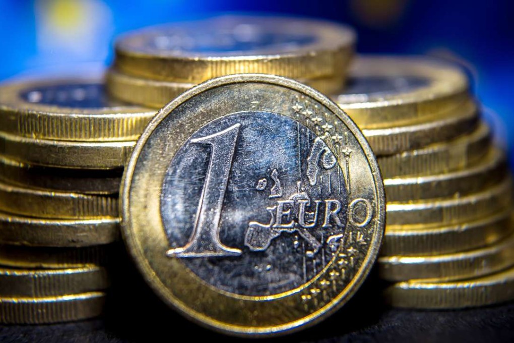 The euro, used by nearly 340 million people each day, celebrated its 15th birthday on January 1, 2017. Photo: AFP