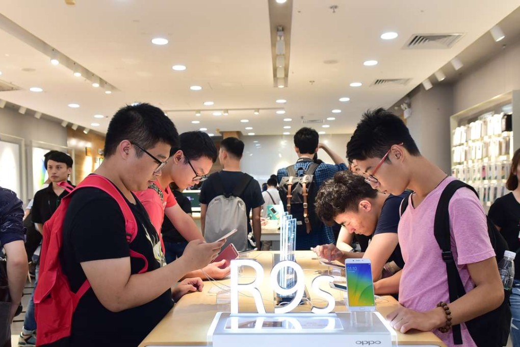 An Oppo experience store in Guangzhou. Photo: Handout