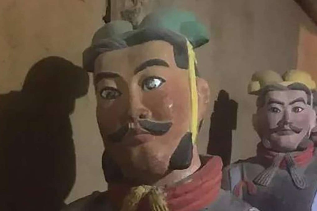 The terracotta warrior replicas at the fake site are brightly coloured with “double-lid eyes”, the blogger wrote. Photo: Handout