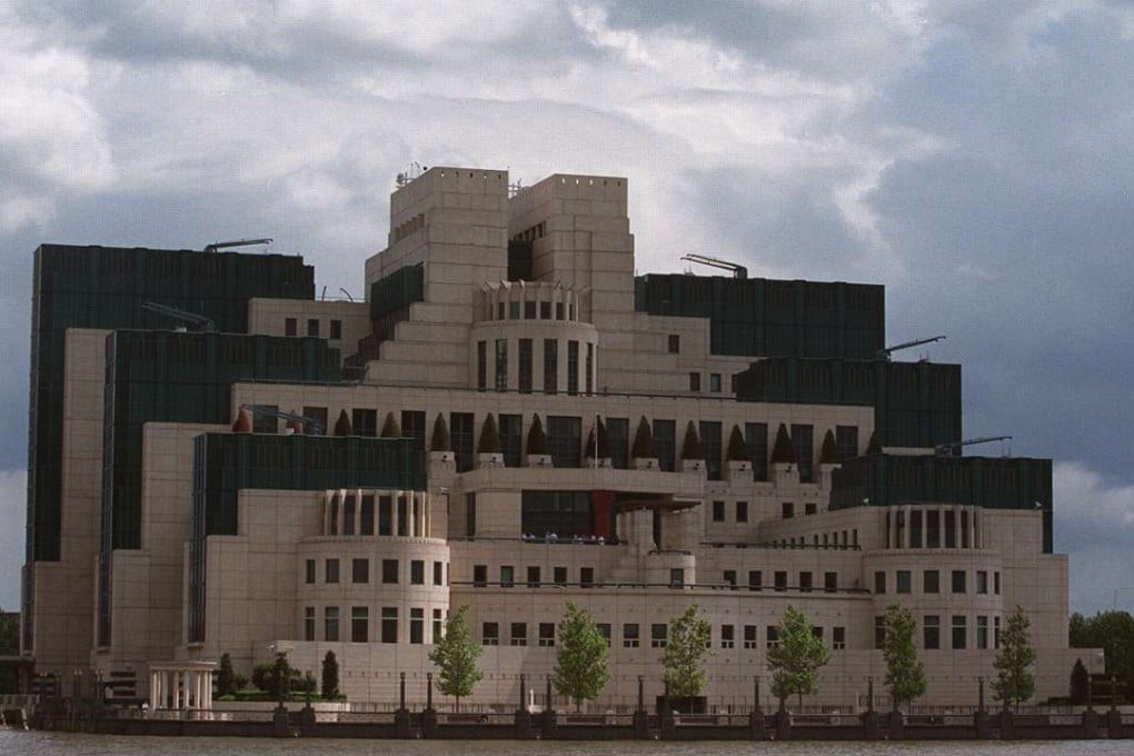 The headquarters of Britain's Secret Intelligence Service, MI-6, on the bank of the Thames in central London. Consultant Christopher Steele, author of an explosive dossier on Donald Trump, once worked at the agency. Photo: Reuters
