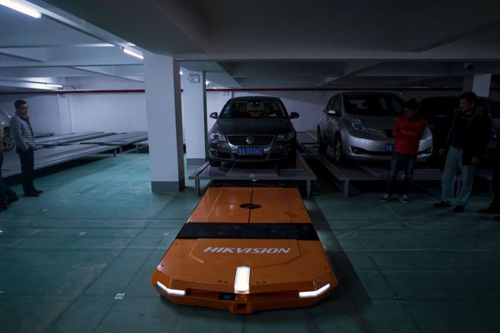 China has an industrial robot density of 49 per 10,000 workers, while South Korea has 531. Photo: AFP