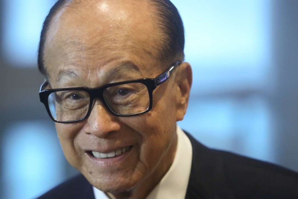 A consortium of three listed firms controlled by tycoon Li Ka-shing has agreed to offer up to A$7.53 billion to fully take over Australian electricity and natural gas distributor Duet Group. Photo: Sam Tsang
