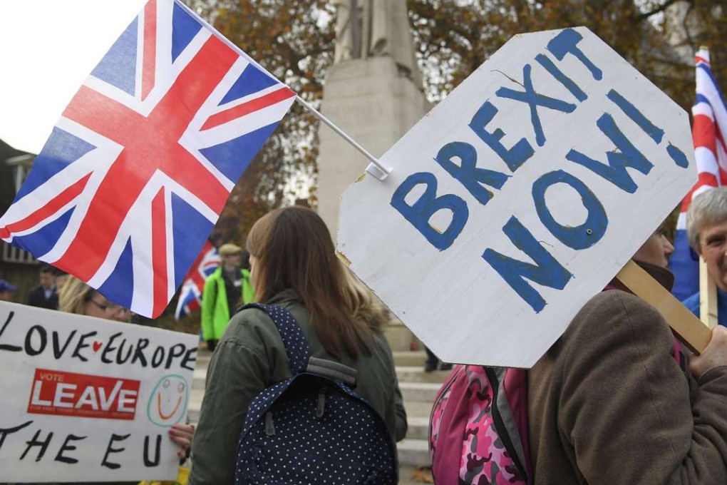 Demonstrators supporting Brexit protest outside the Houses of Parliament in London. Photo: Reuters