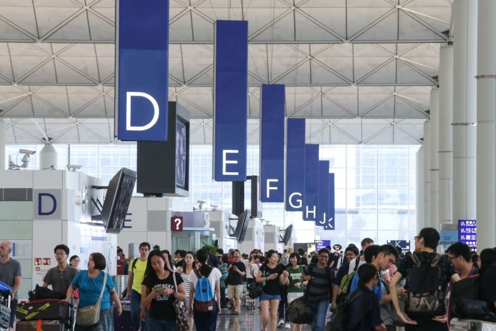 Scores are obtained by counting the number of countries each passport can access without visas or with visa-on-arrival arrangements. Photo: K. Y. Cheng