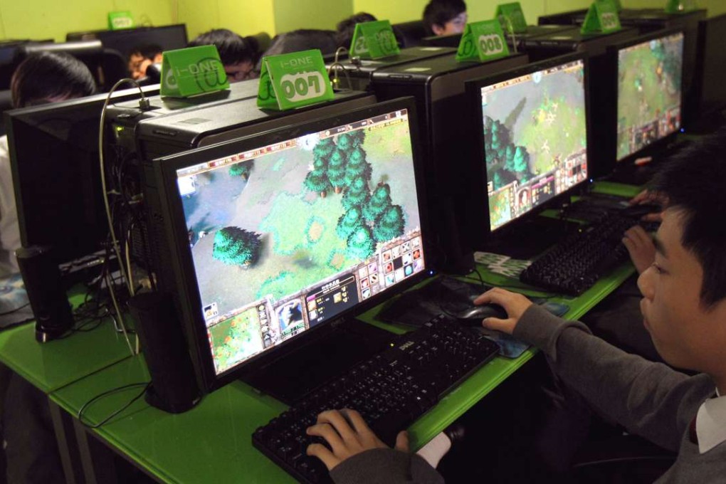 Children as young as 10 have been subjected to cyberbullying, a youth group says. Photo: Dickson Lee