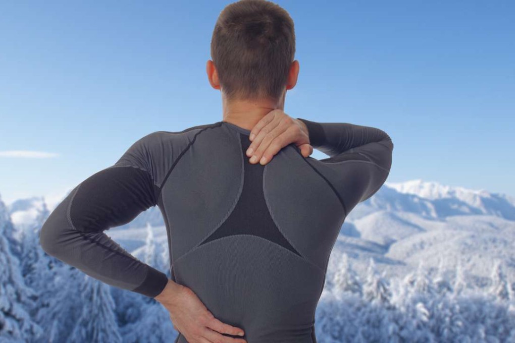 The jury’s still out on whether there’s a link between back pain and impending cold and rain.