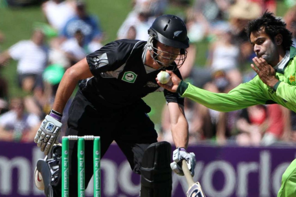 New Zealand’s James Franklin (left) in action against Pakistan in a one-day match. Photo: AFP