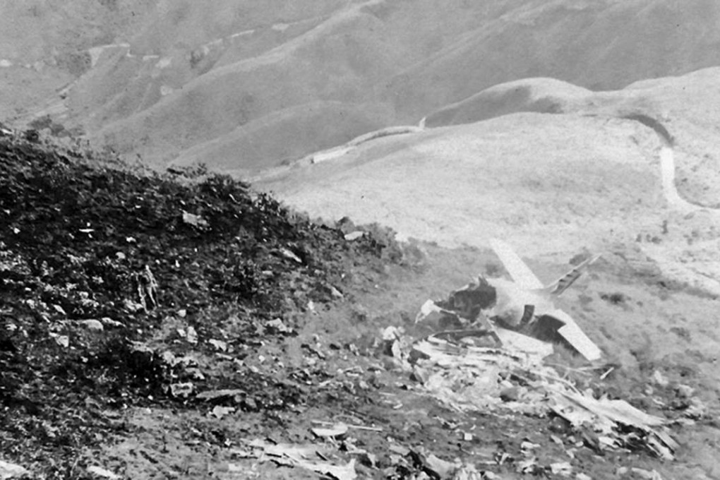 A police photo of the 1947 Philippines Airlines Dakota plane crash, in January 1947.