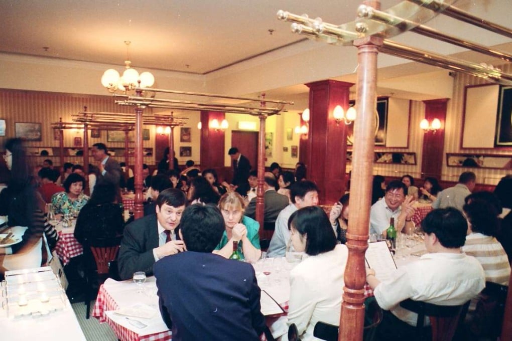 A packed W's Entrecote when it was in Times Square in Causeway Bay. Photo: SCMP