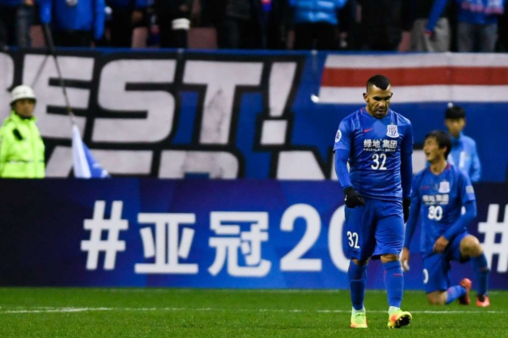 Shanghai Shenhua's Carlos Tevez during the AFC Champions League play-off against Brisbane Roar. Photo: Reuters