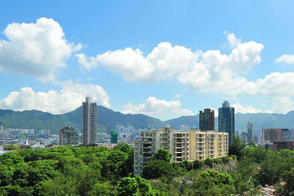 Parts of Mong Kong’s residential cluster offers respite from the busy traffic filling the streets and people on the pavements.