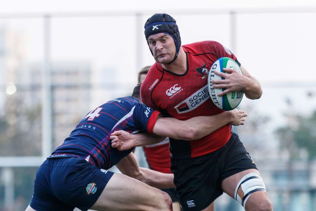 Valley co-captain Tom Broughton carries the ball during his side’s commanding 29-3 win over HK Scottish. Photos: HKRU