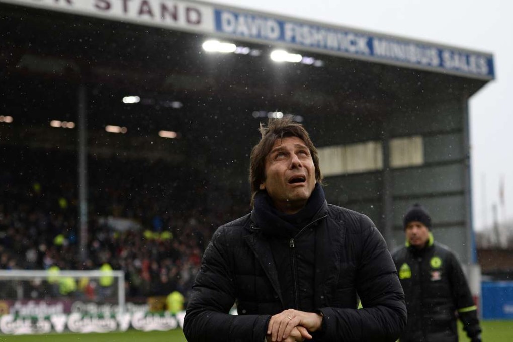 Chelsea manager Antonio Conte is looking over his shoulder after the draw at Burnley. Photo: AFP