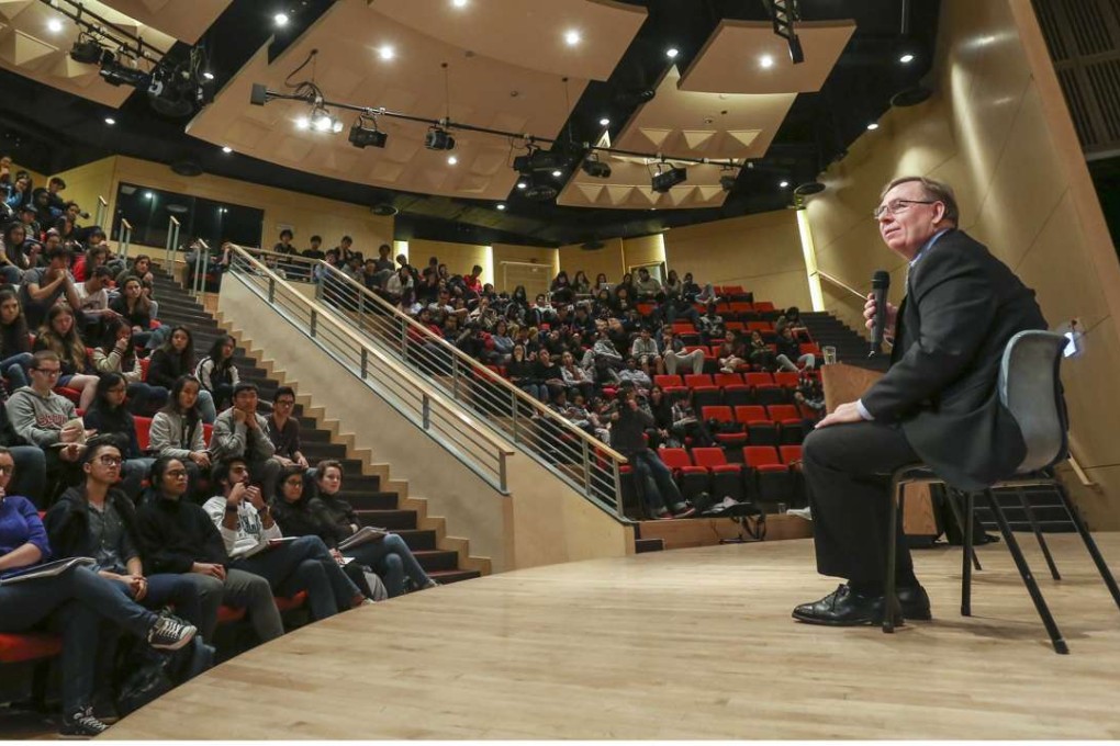 Barrister Robert Tibbo speaks to students at Li Po Chun United World College. Photo: Jonathan Wong