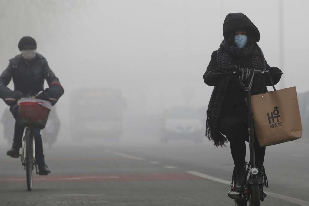 Thick smog in Beijing earlier this month. Photo: Reuters