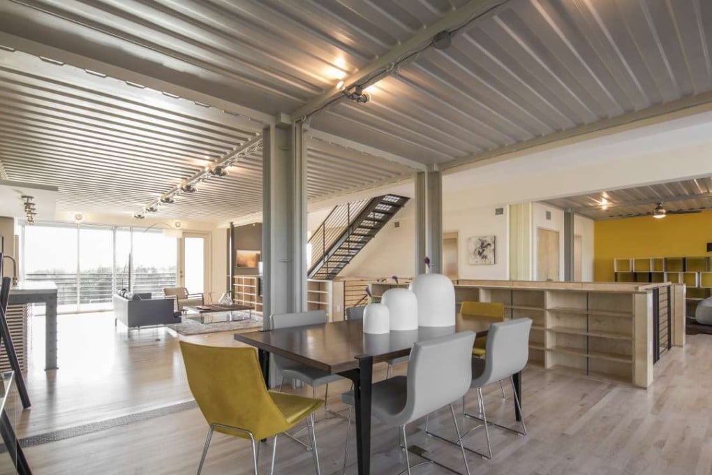 American architect Matt Mooney built this 3,700 sq ft container home in Dallas, Texas. Photo : Wade Griffith